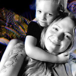 Meet your Posher, Leah